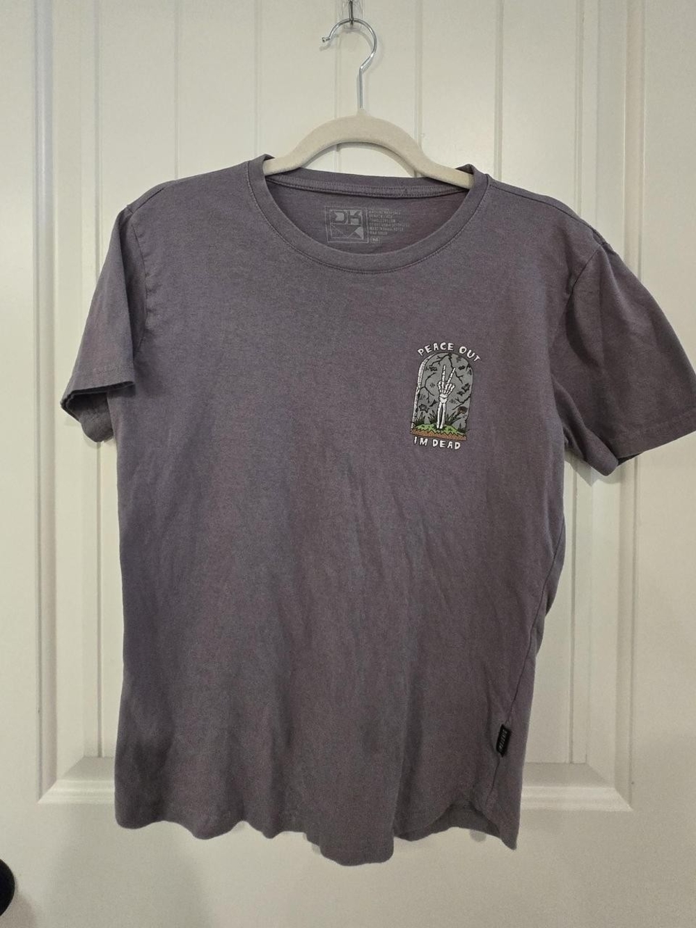 Men’s Short-Sleeve Graphic T-Shirt in Faded Purple